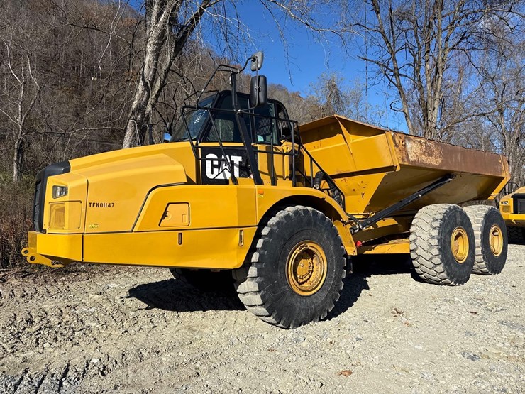 2016-caterpillar-745c-image-2