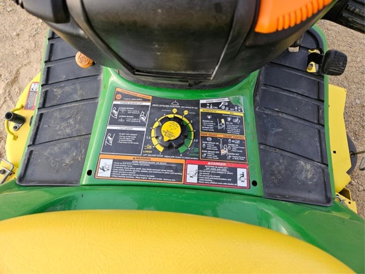 john-deere-x534-image-13