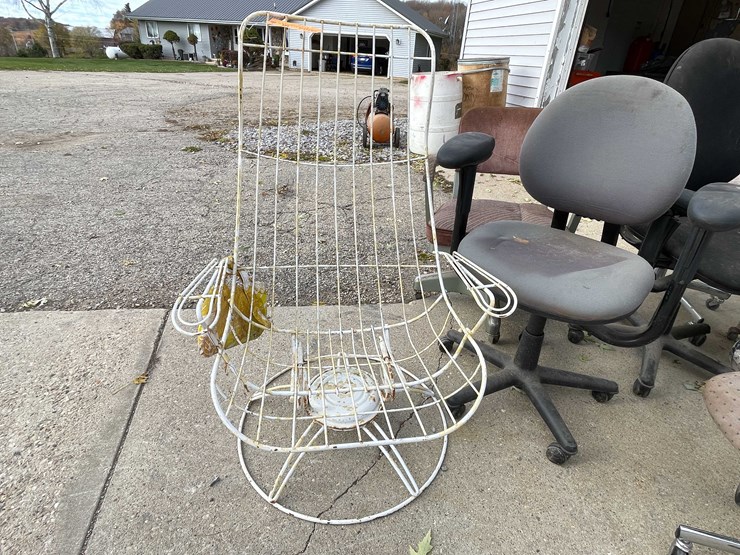 #3114-•-(6)-office-chairs-image-2