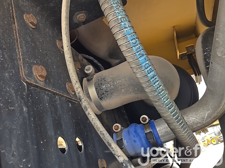 2014-caterpillar-938k-image-120