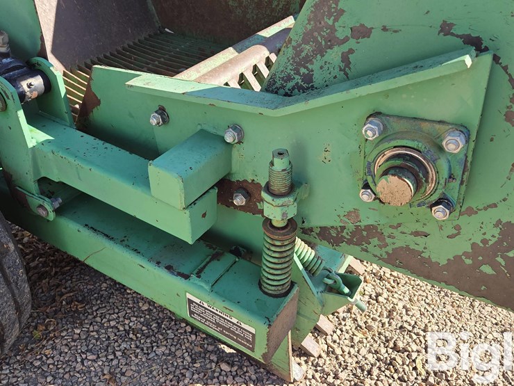 summers-pull-type-rock-picker-image-15