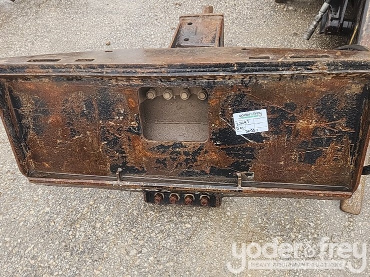 breaker-attachment-to-suit-skidsteer-image-7