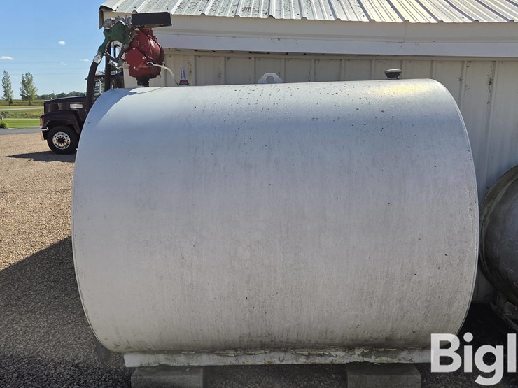 1,000-gal-fuel-barrel-image-2