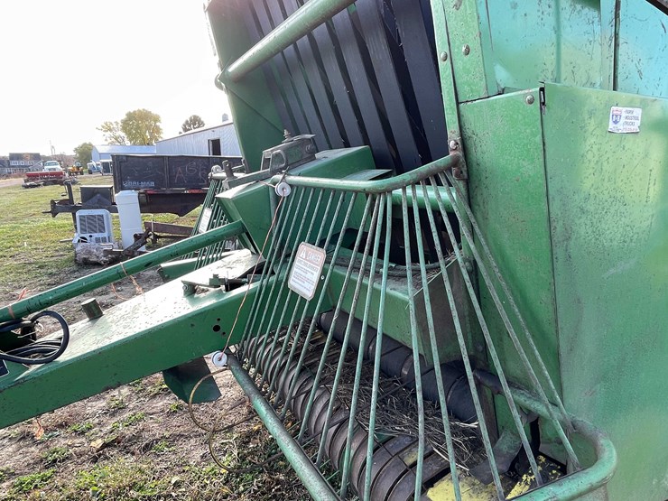 #3024-•-john-deere-5n-bailer-image-12