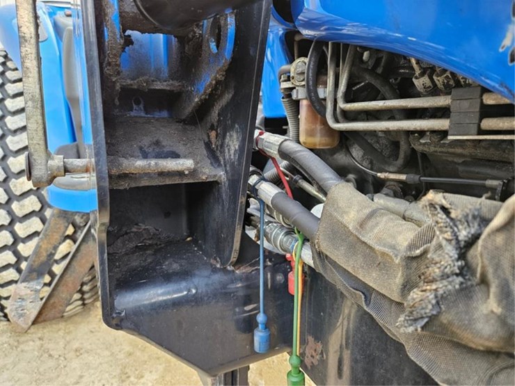 new-holland-tc45da-image-11