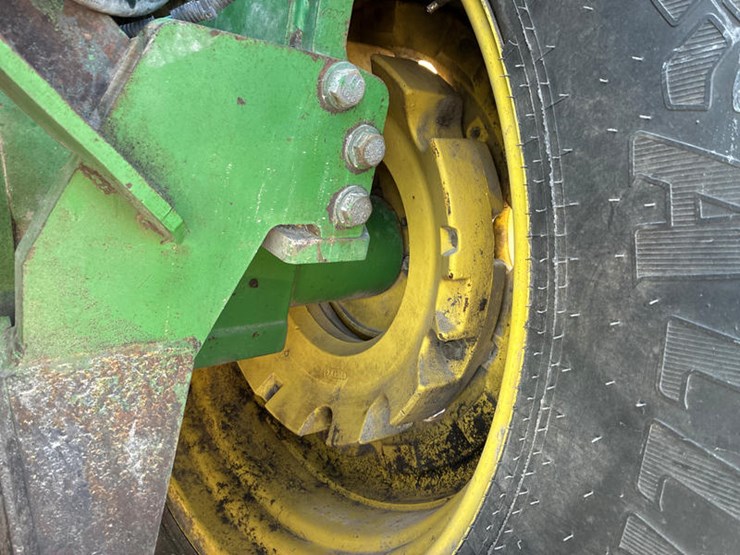 1994-john-deere-8870-image-43