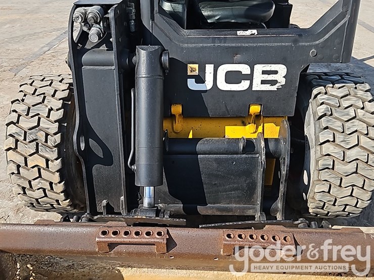 2011-jcb-260-eco-image-11