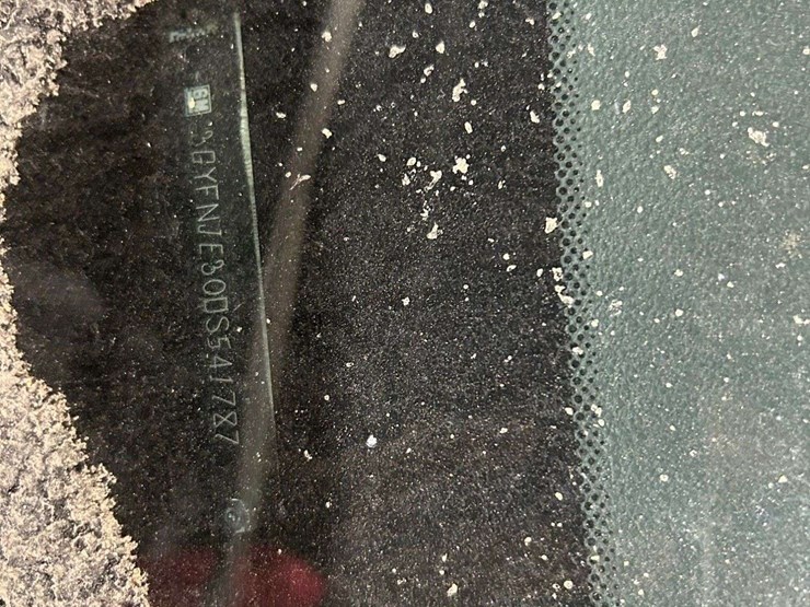 2013-cadillac-srx-image-5