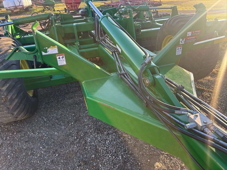 john-deere-2680h-image-8
