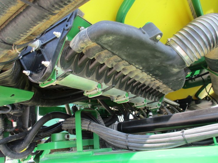 2016-john-deere-db60-image-26