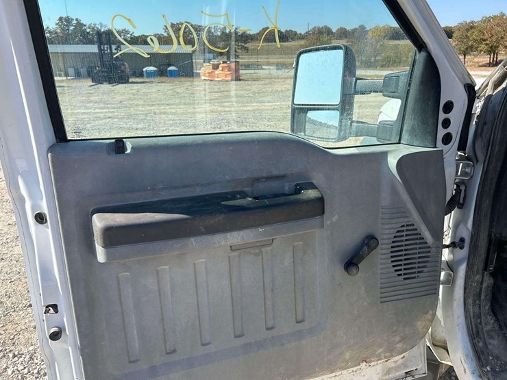 2013-ford-f450-image-11