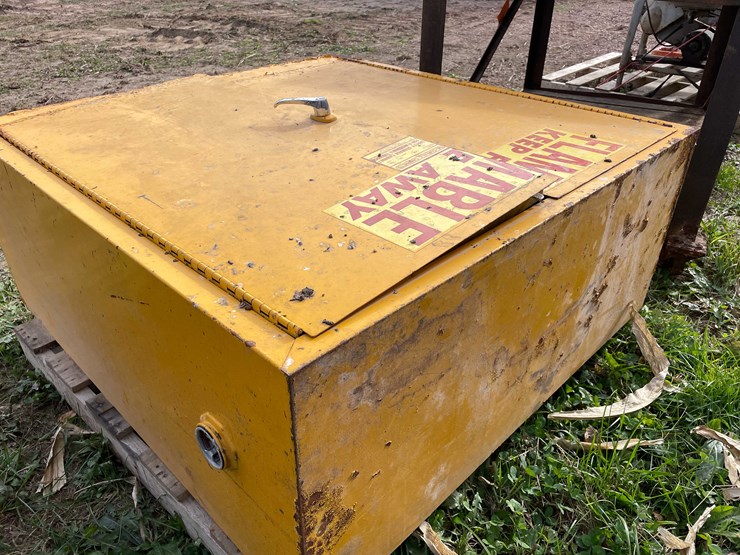 #3140-•-flammables-cabinet-image-5