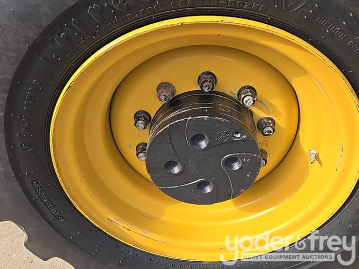 2019-caterpillar-tl1255d-image-28