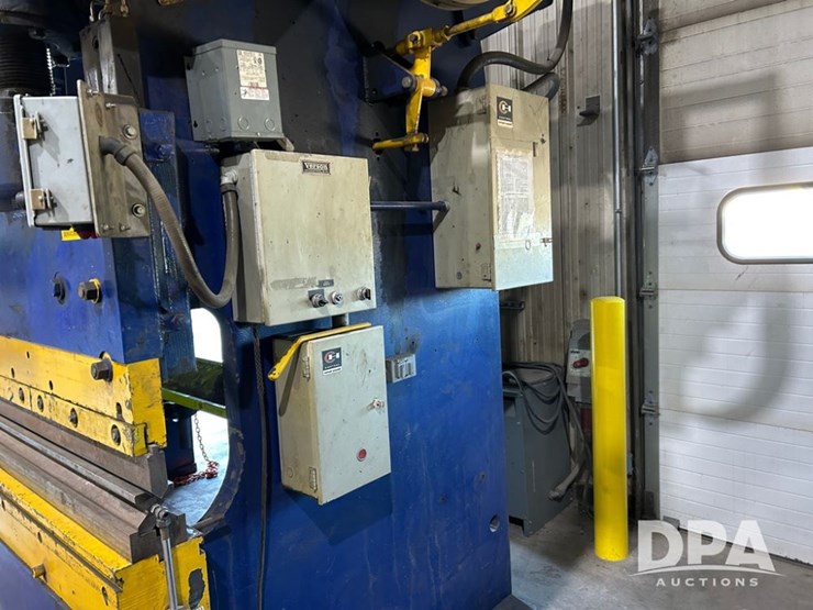 verson-200-ton-press-brake-(cp1288,-unit-p1001)-image-6
