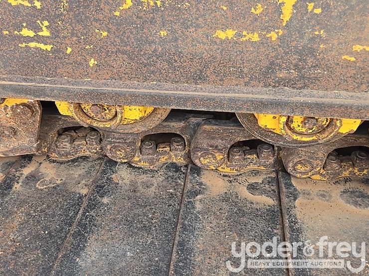 2023-komatsu-d61pxi-24-image-21