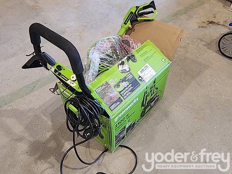 greenworks-2100-psi-pressure-washer-image-1