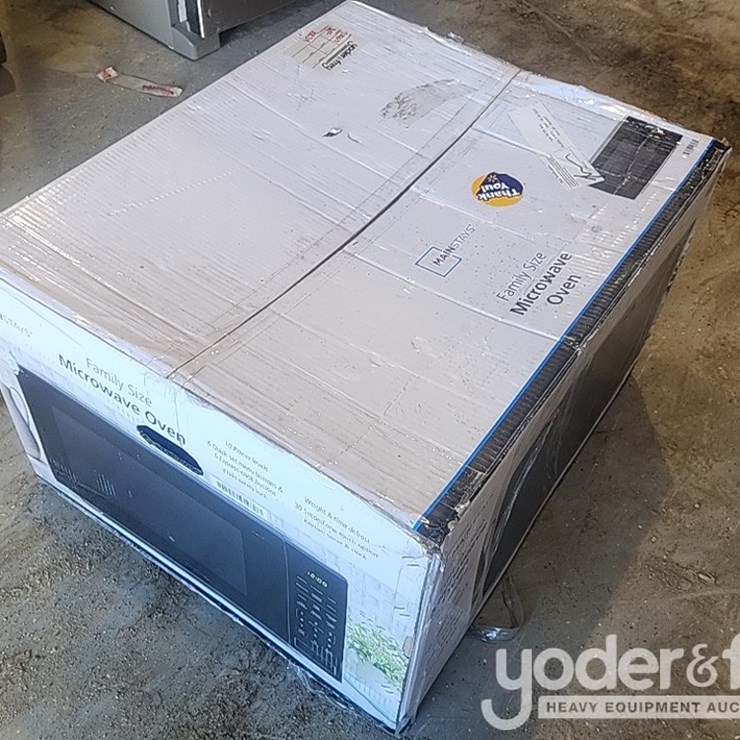 Mainstays Family Size Microwave