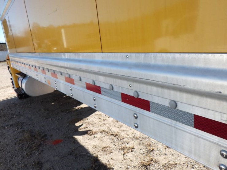 2020-international-mv607-image-14