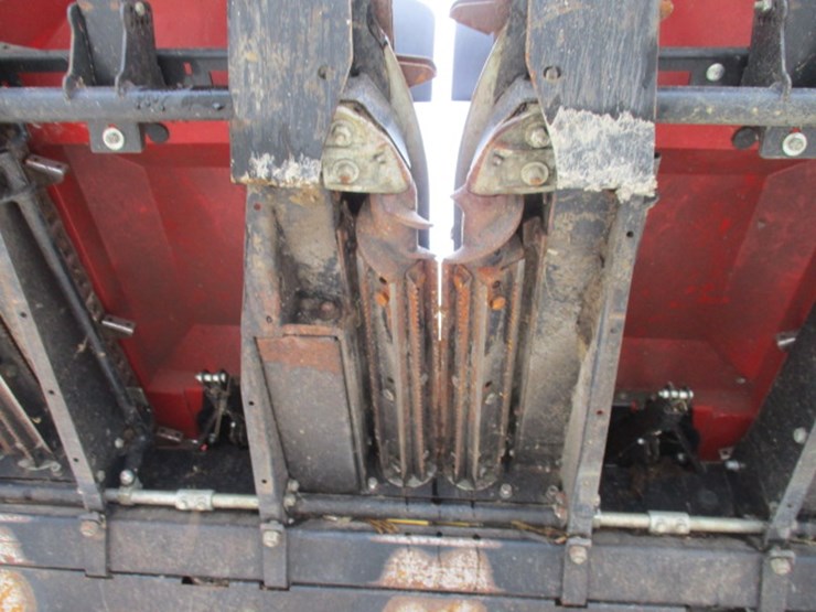 2019-mac-don-c3008-image-37