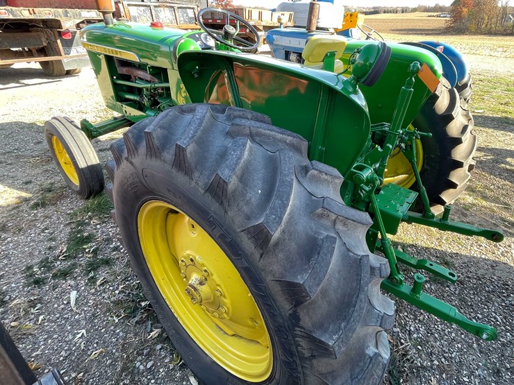 john-deere-2010-image-7