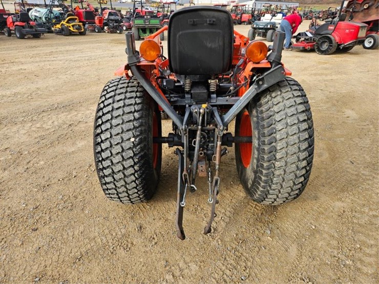 kubota-b7800-image-4