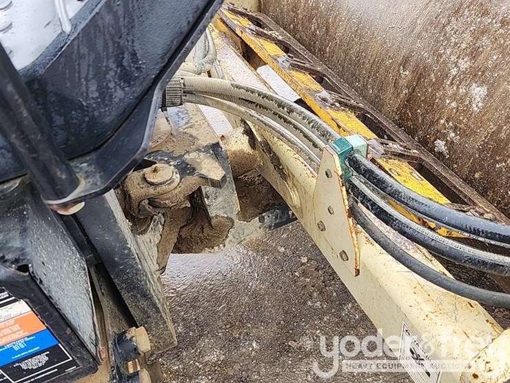 2007-volvo-sd45-image-17