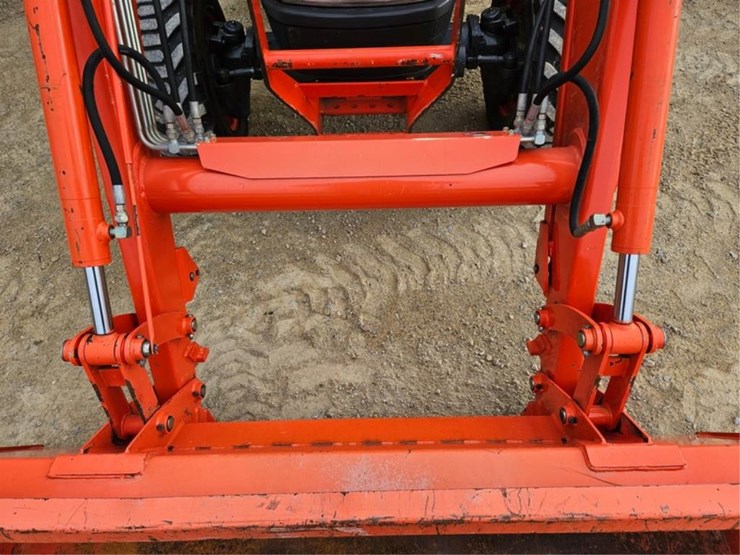 kubota-l4330-image-11