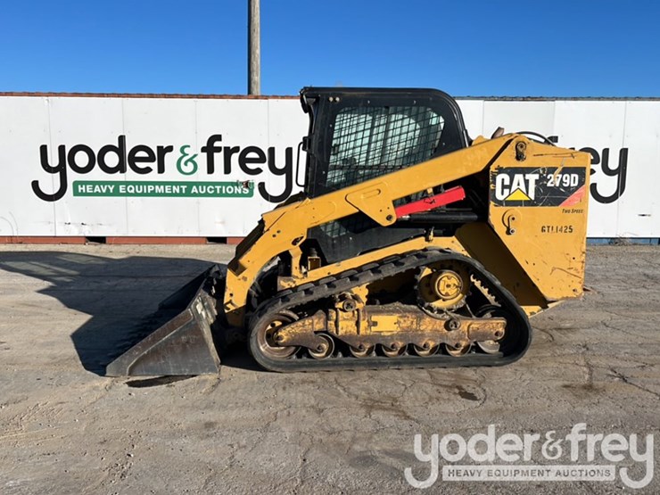 2014-caterpillar-279d-image-3