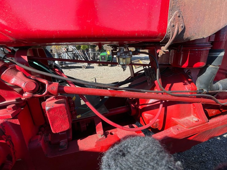 massey-ferguson-44-image-16