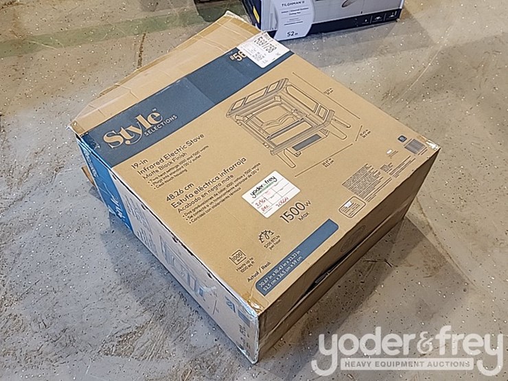 style-selections-19"-electric-heater-stove-image-1