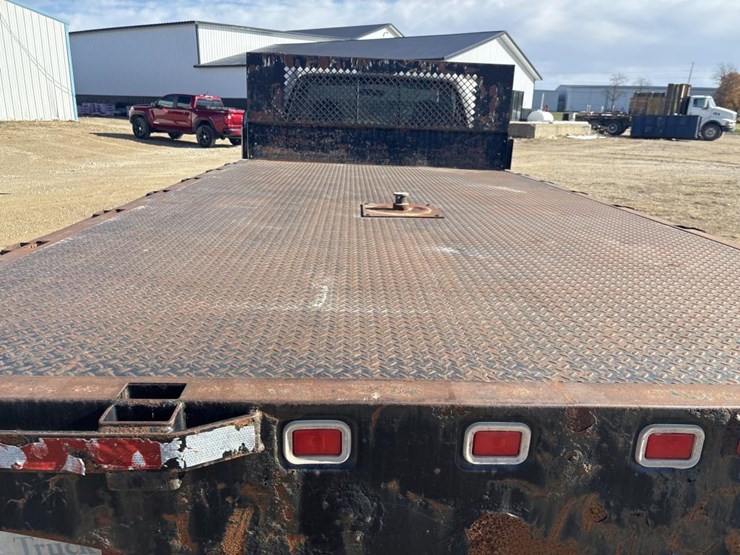 2000-ford-f550-image-15