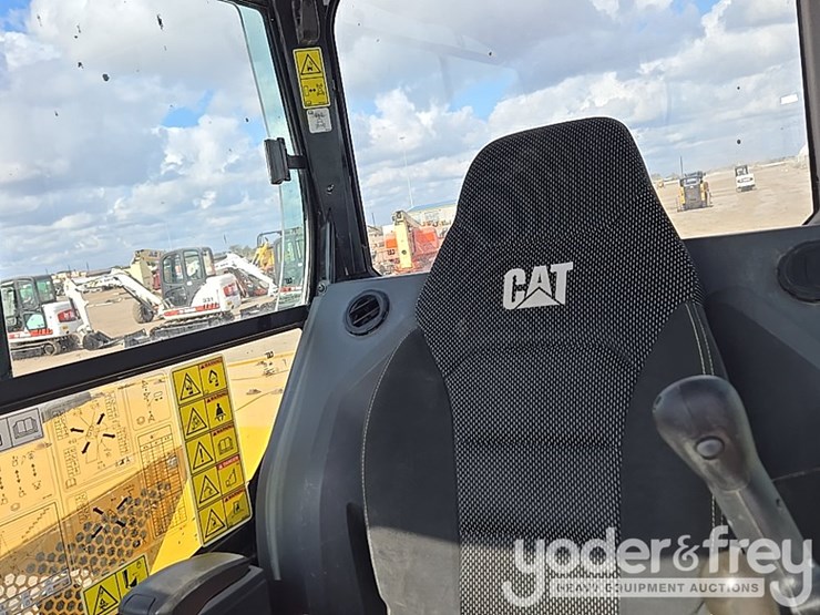 2021-caterpillar-306-cr-image-67
