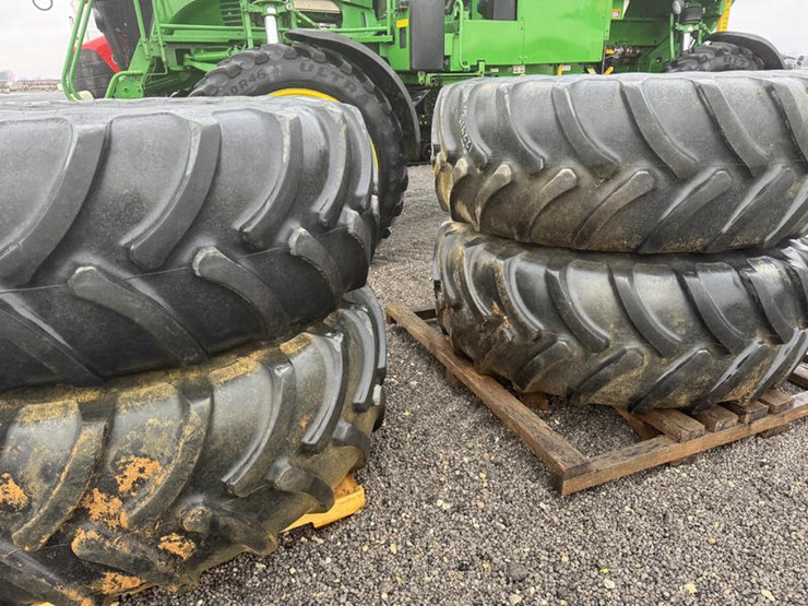 john-deere-4830-image-5