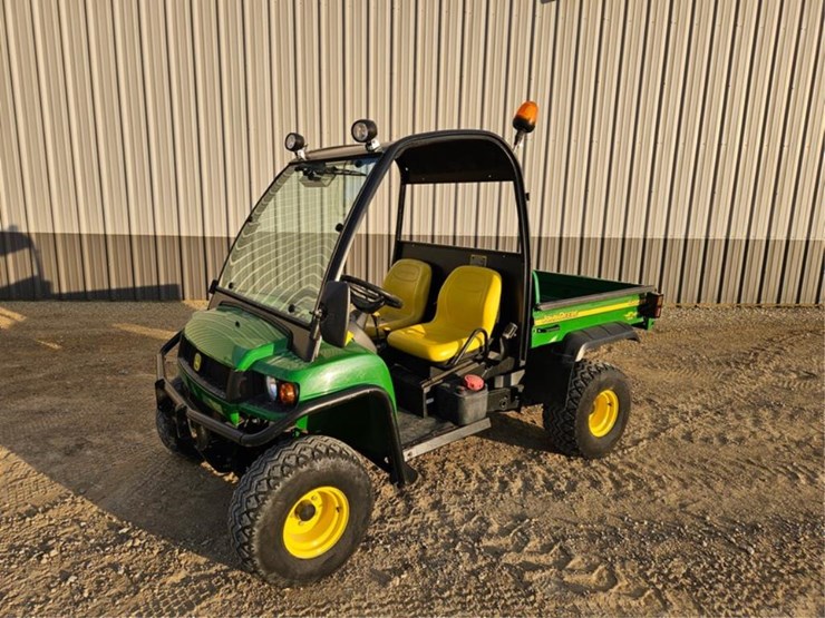 2009-john-deere-gator-hpx-image-1