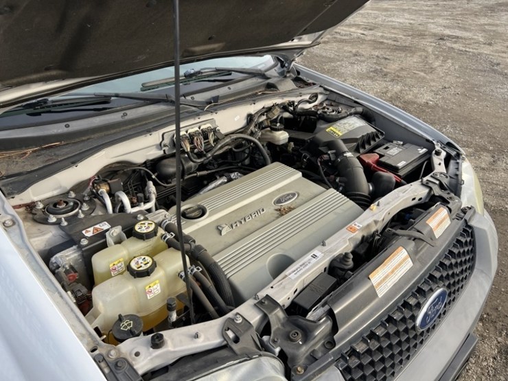 2007-ford-escape-hybrid-image-15