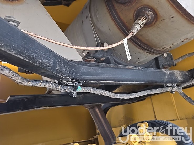 2014-caterpillar-938k-image-144