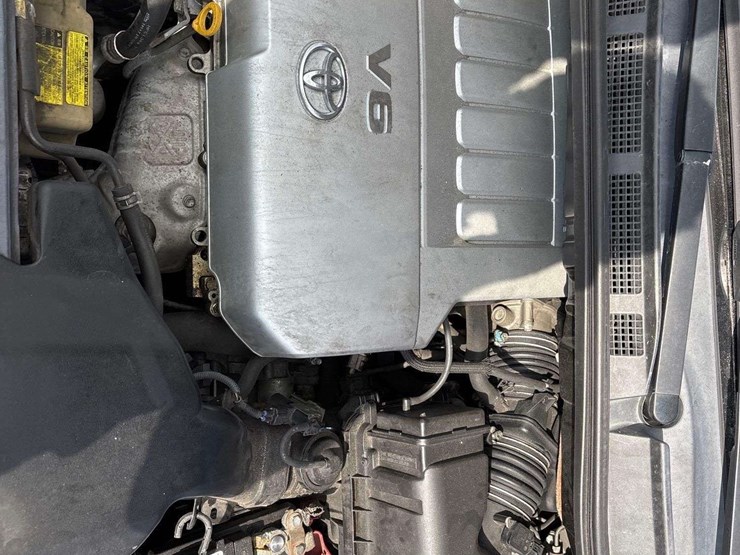 2008-toyota-sienna-image-6