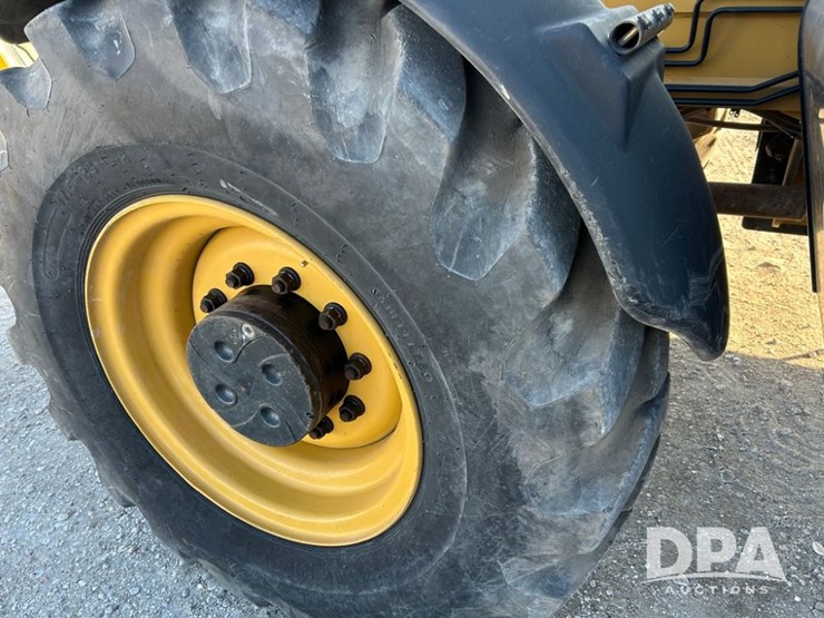 2012-caterpillar-tl1255c-image-16