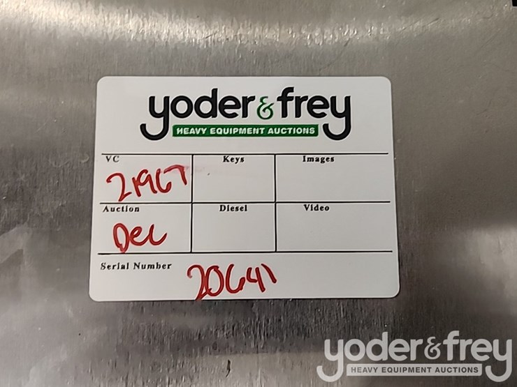 gold-metal-popcorn-machine-image-8