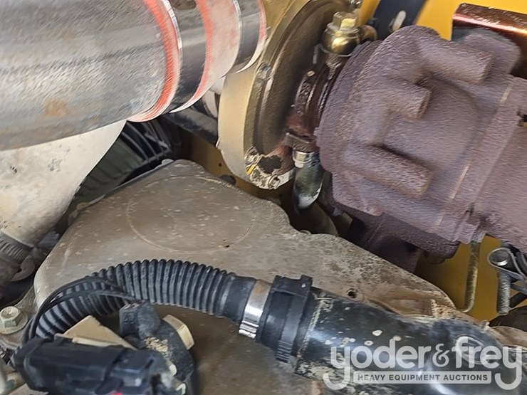 2019-caterpillar-tl1255d-image-87