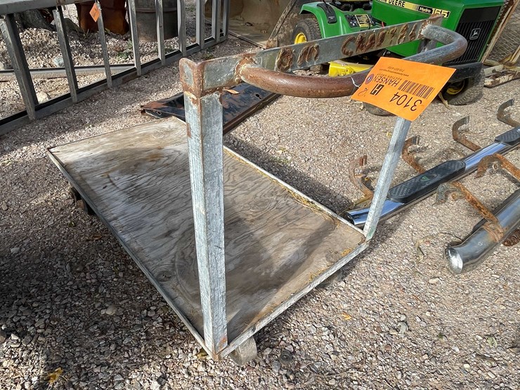 #3104-•-steel-framed-cart-image-5