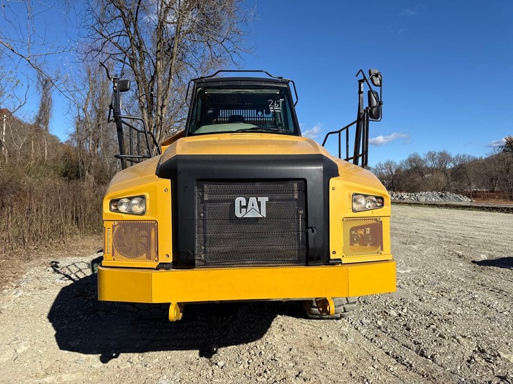 2016-caterpillar-745c-image-10