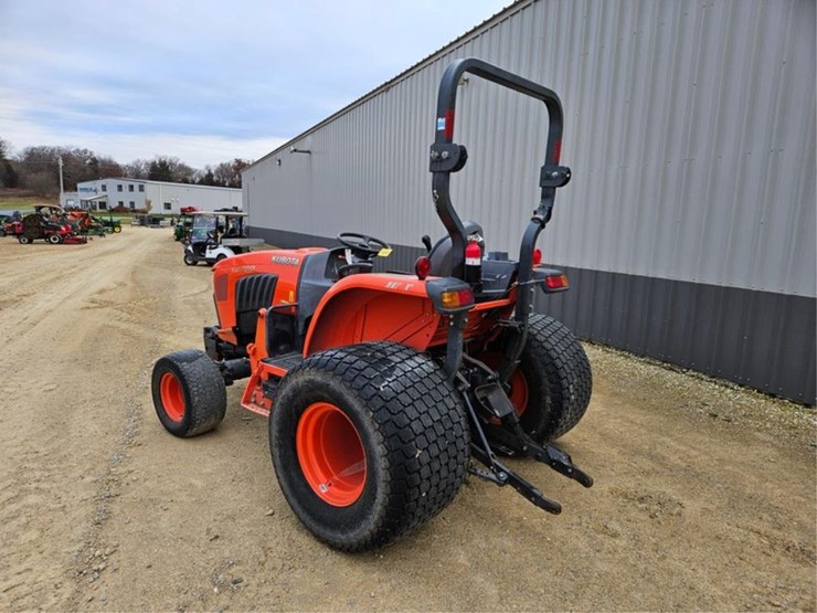 kubota-l4760-image-3