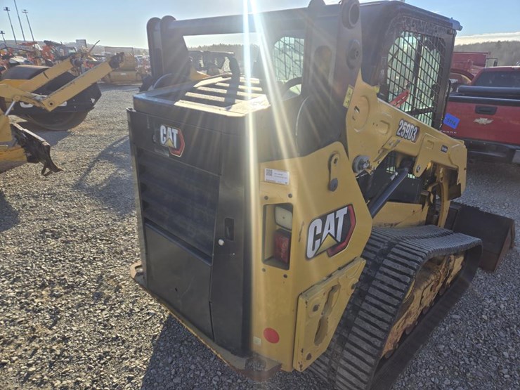 2020-caterpillar-259d3-image-26