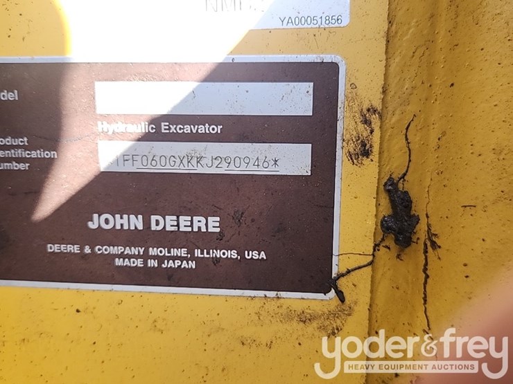 2020-deere-60g-image-34