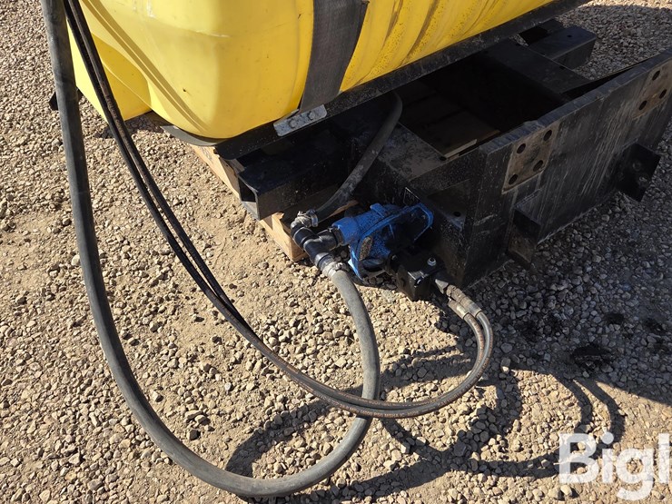 400-gal-poly-tank-image-10