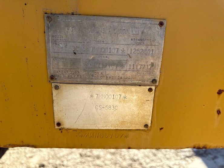 caterpillar-cs-583c-image-11