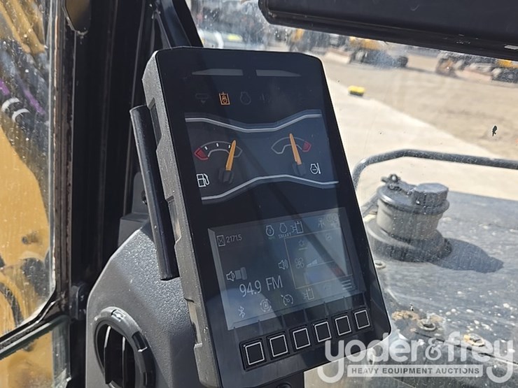 2021-caterpillar-306-cr-image-75