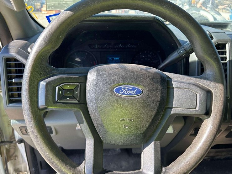 2018-ford-f350-image-14