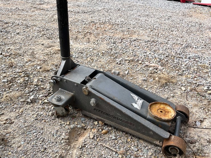 #3118-•-floor-jack-image-1